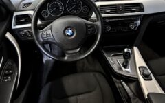 BMW 320 2016 – kuva 11