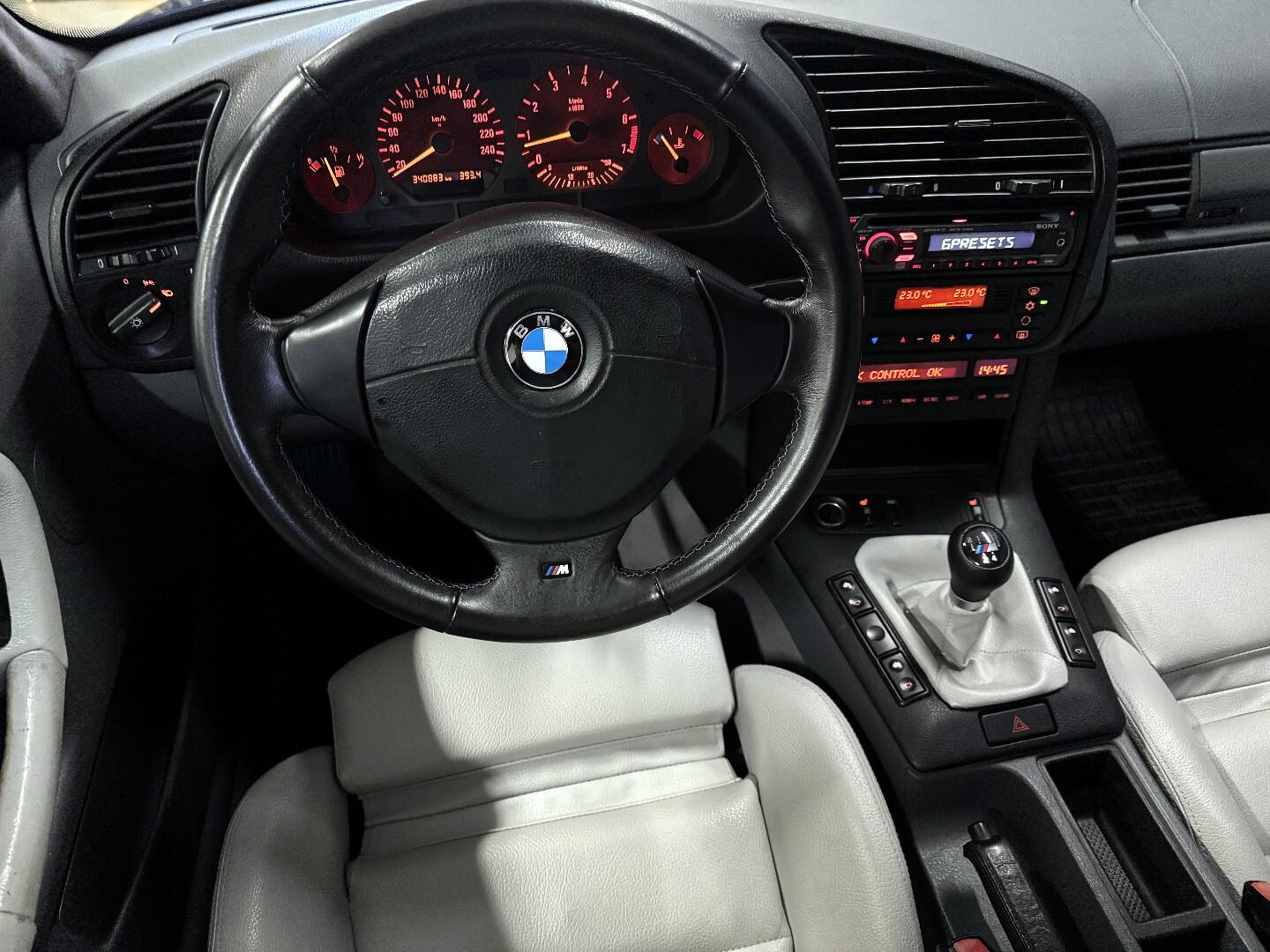 BMW 323 1998 – kuva 12