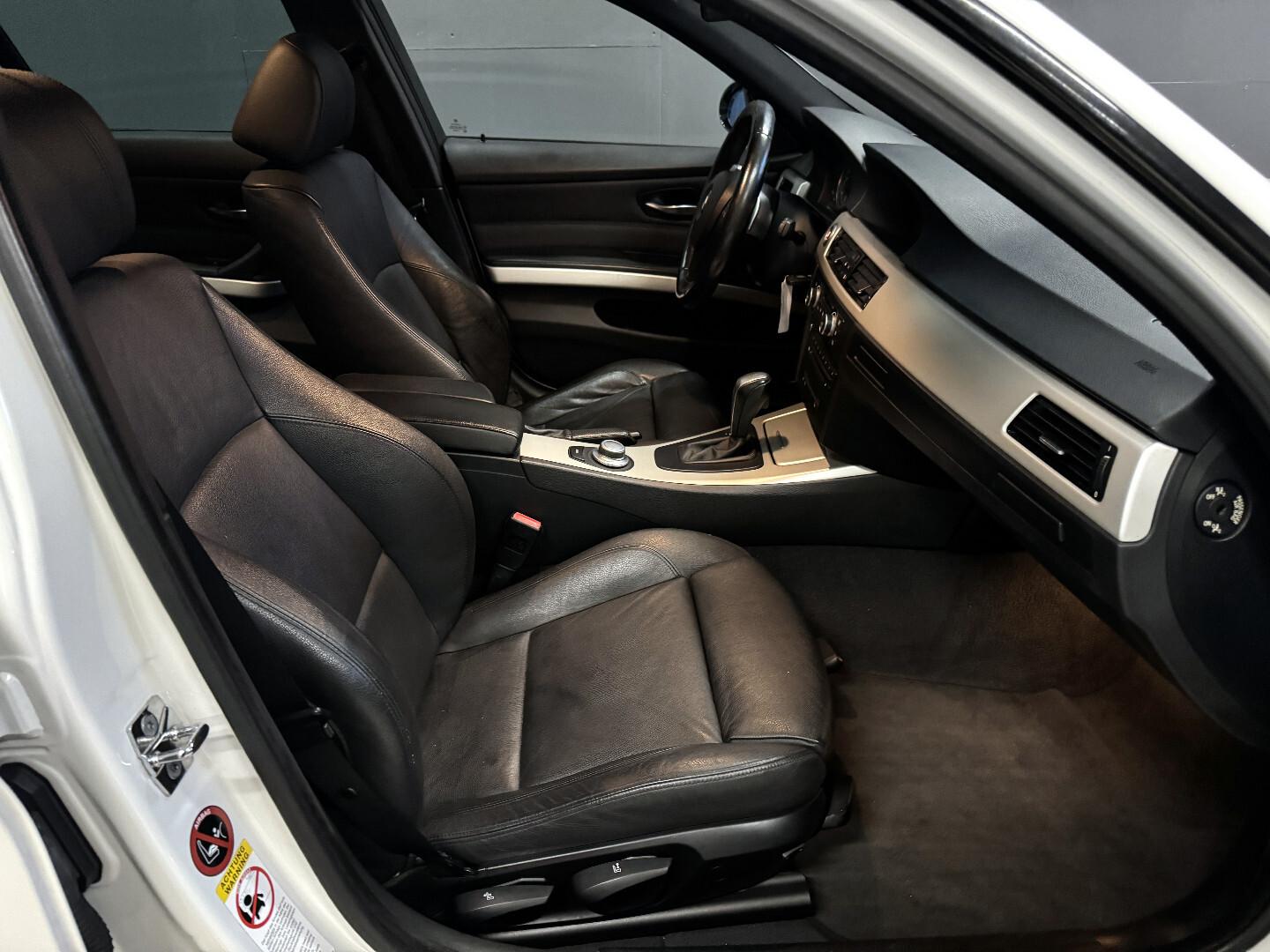 BMW 325 2008 – kuva 18