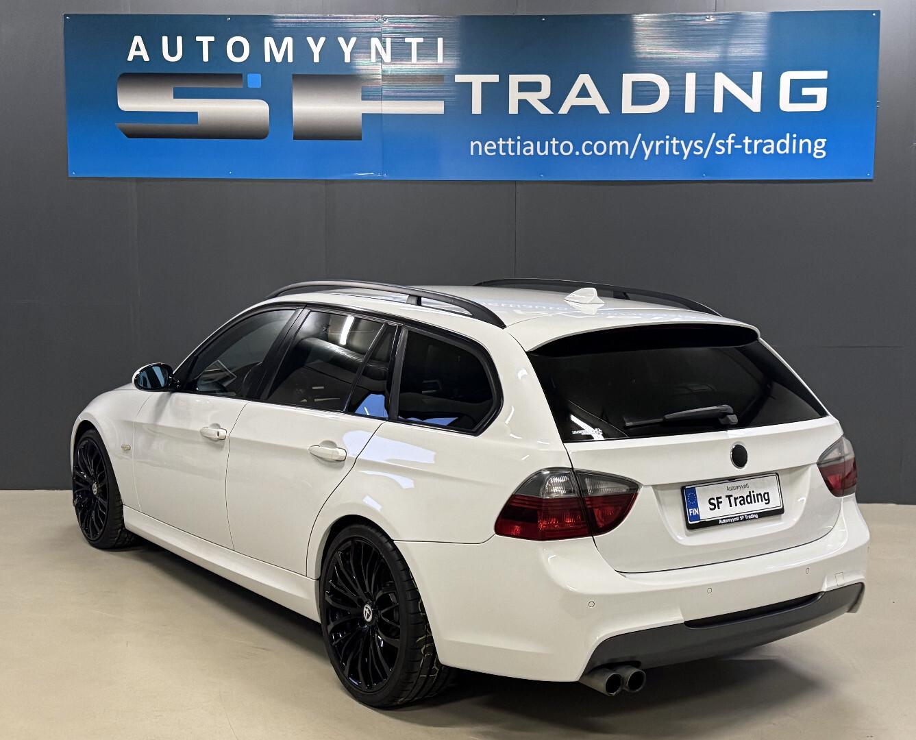 BMW 325 2008 – kuva 3