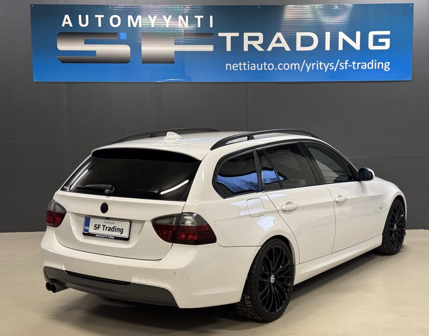 BMW 325 2008 – kuva 7