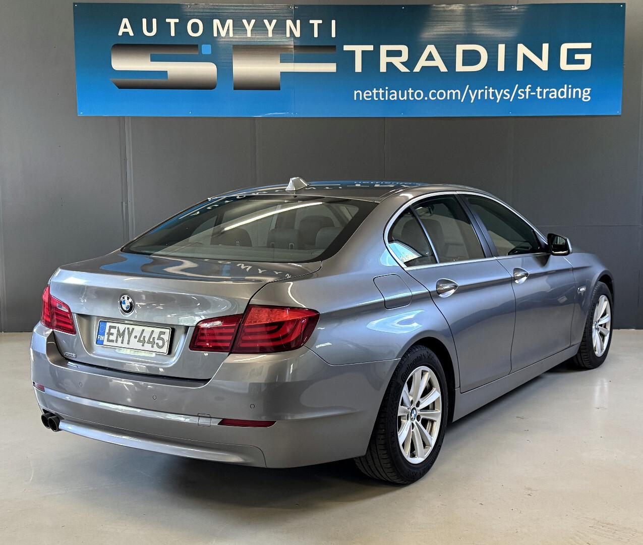 BMW 520 2011 – kuva 7