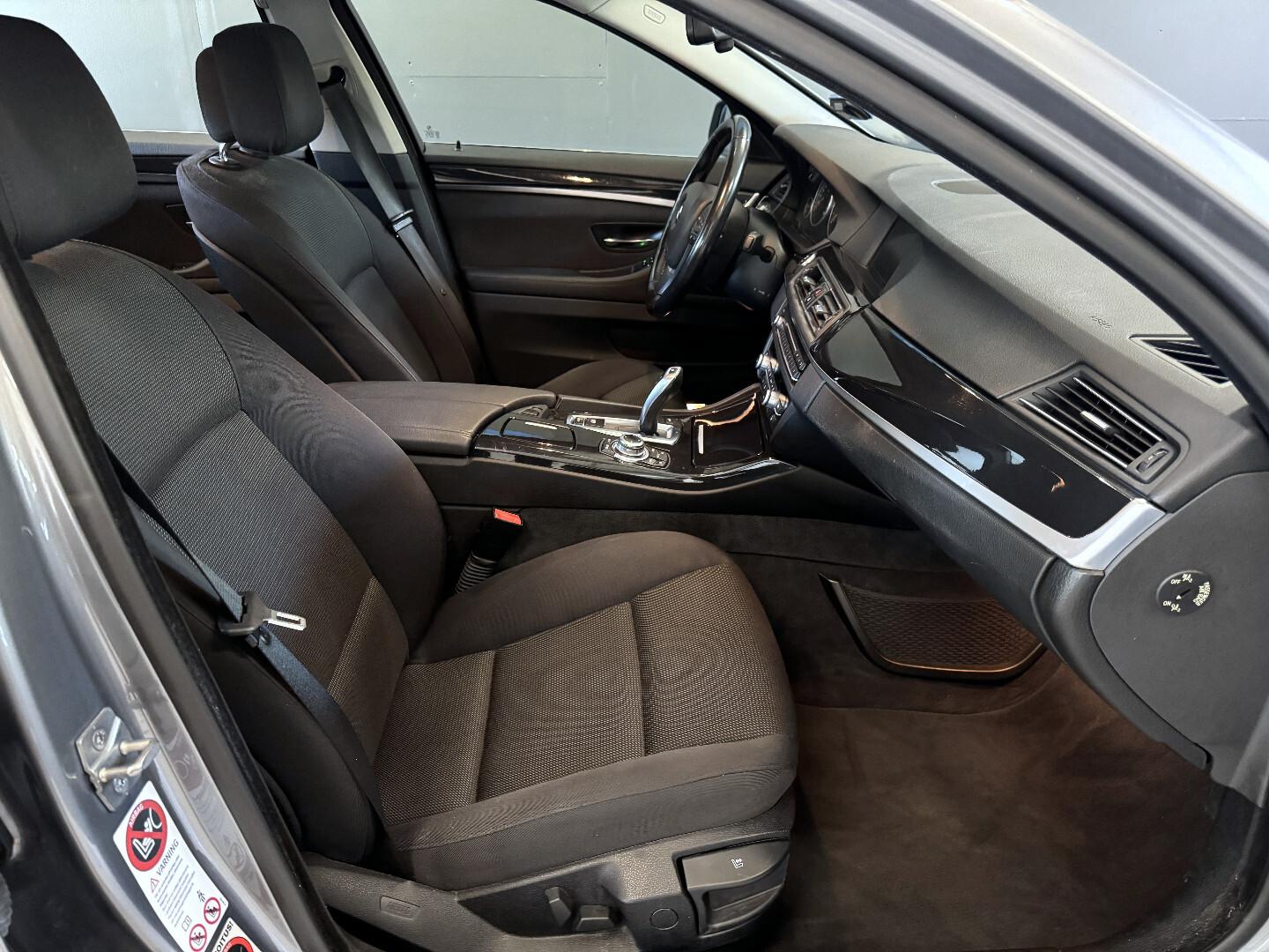 BMW 520 2011 – kuva 9
