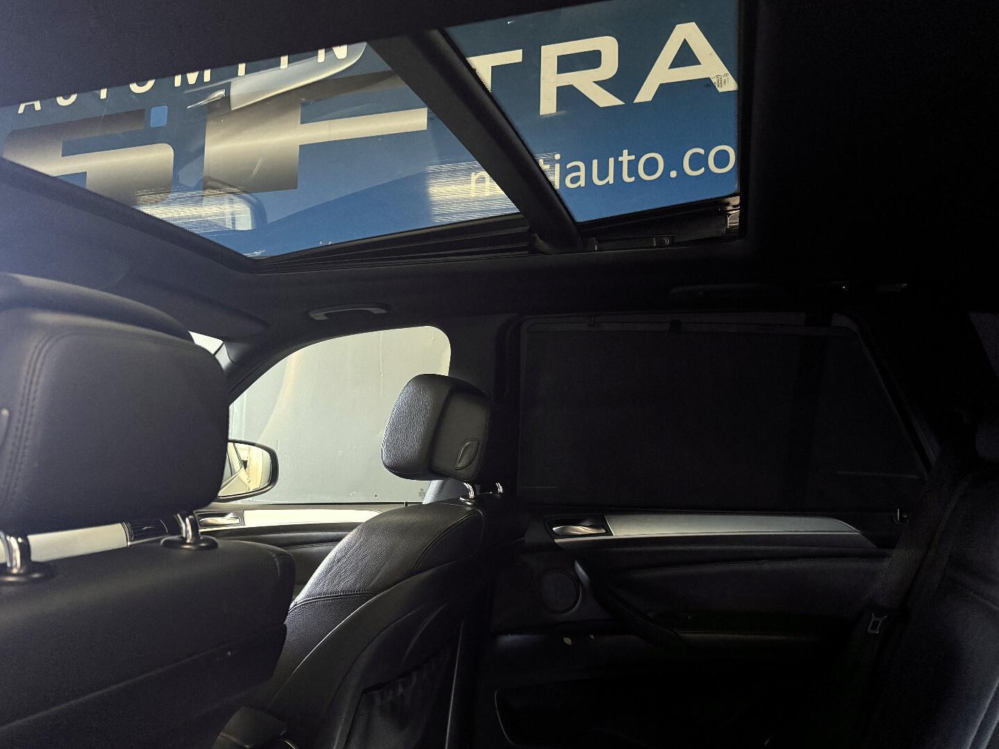 BMW X5 2012 – kuva 12