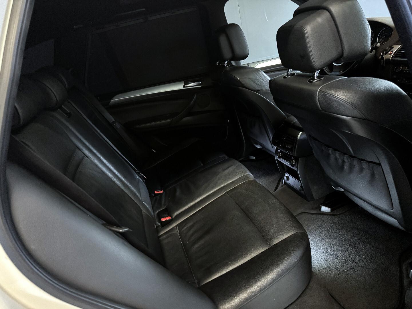 BMW X5 2012 – kuva 14