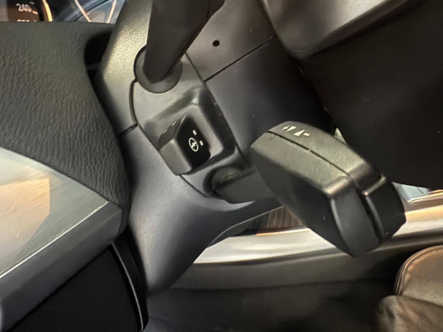 BMW X5 2012 – kuva 16