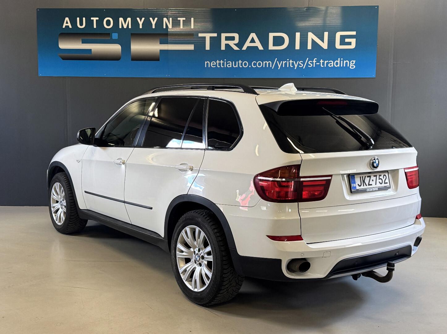BMW X5 2012 – kuva 3
