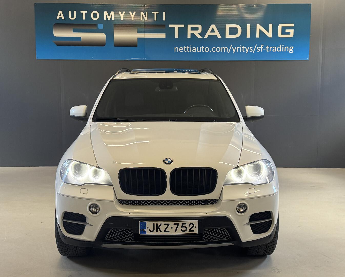 BMW X5 2012 – kuva 4