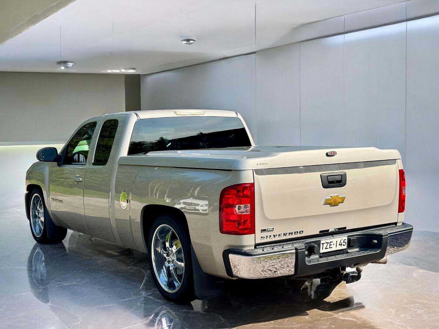 Chevrolet Silverado 2008 – kuva 3