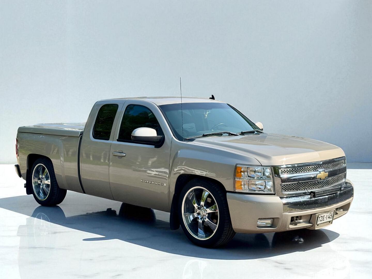 Chevrolet Silverado 2008 – kuva 5