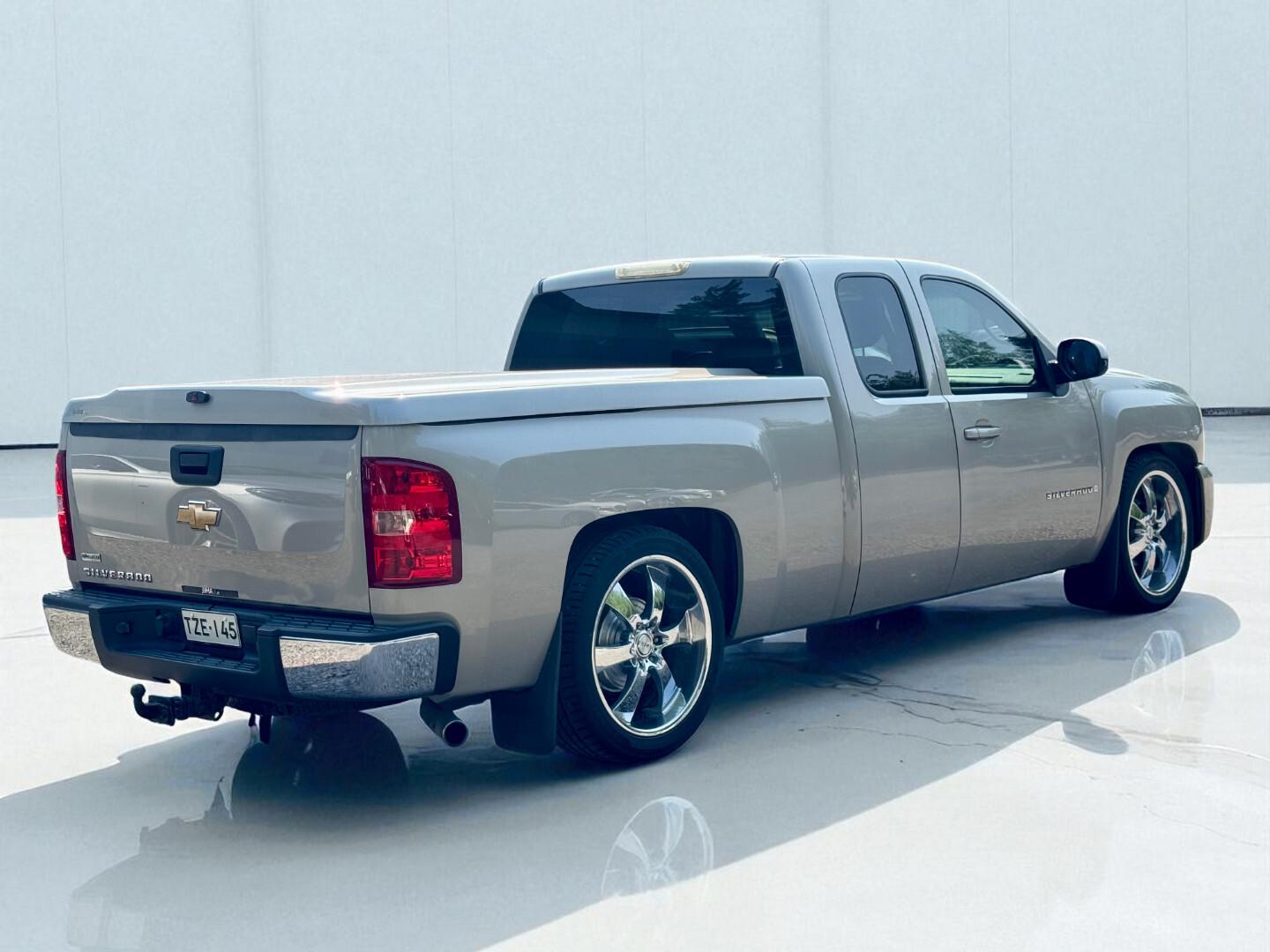 Chevrolet Silverado 2008 – kuva 7