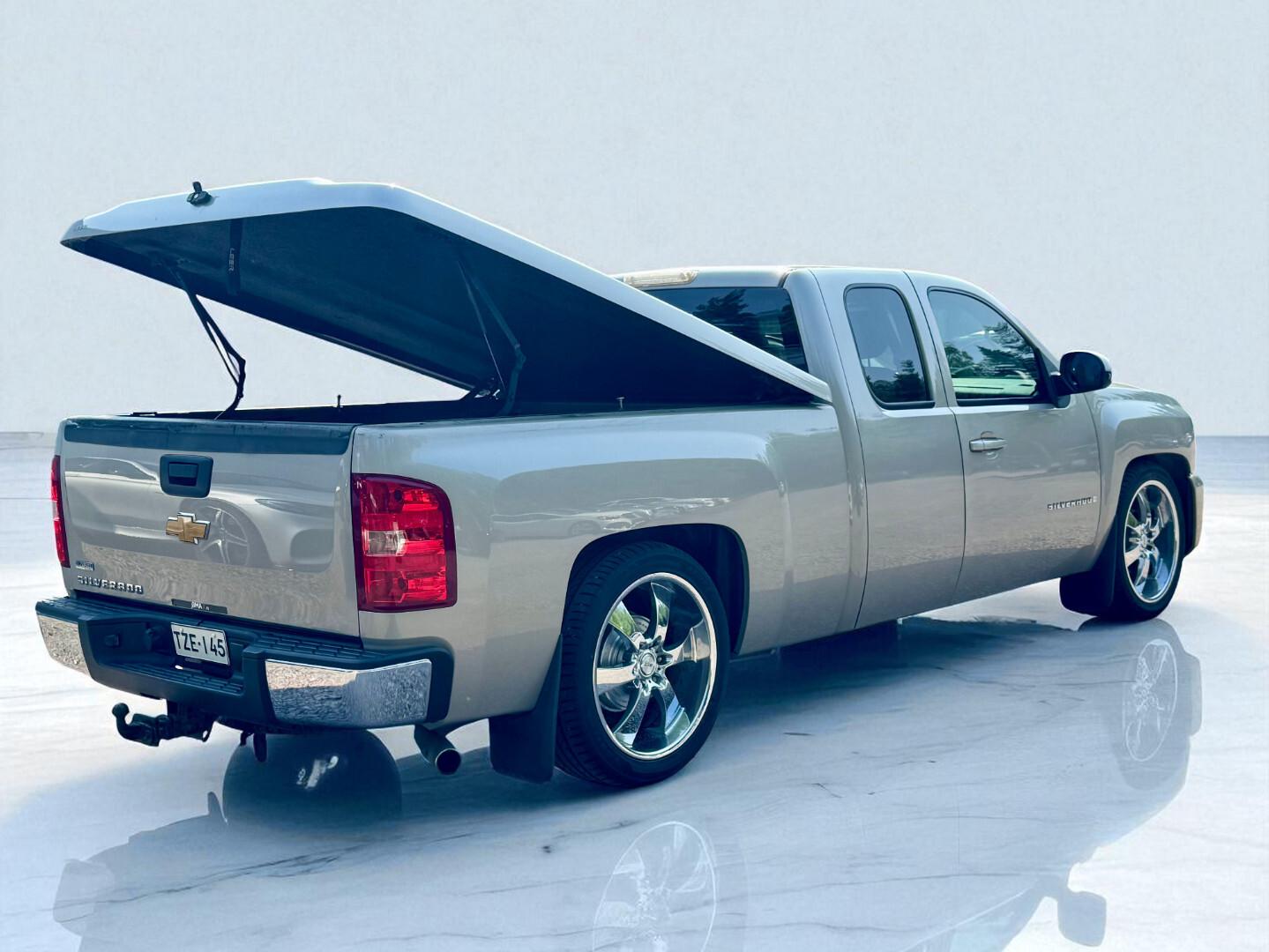 Chevrolet Silverado 2008 – kuva 9
