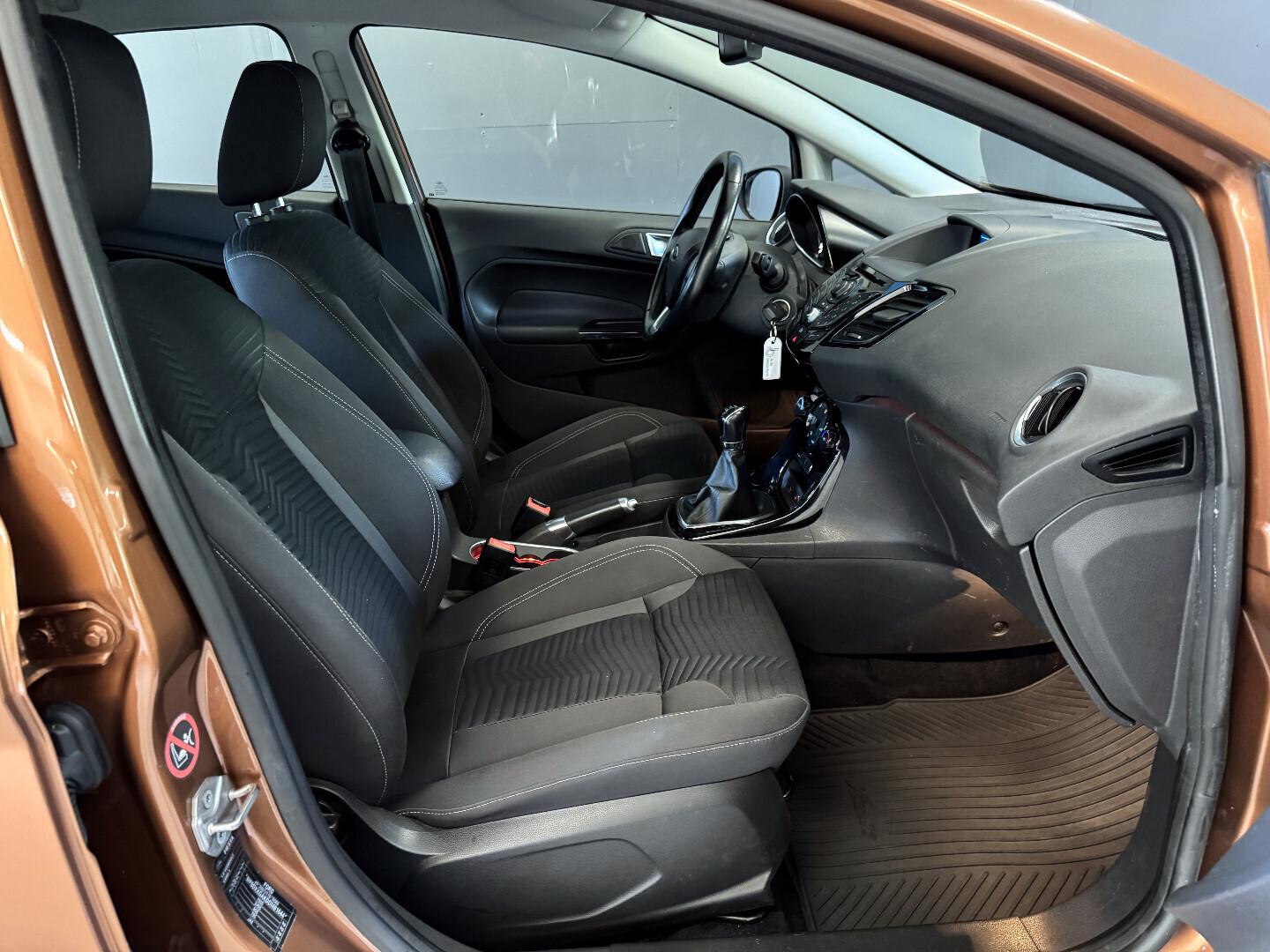 Ford Fiesta 2013 – kuva 10