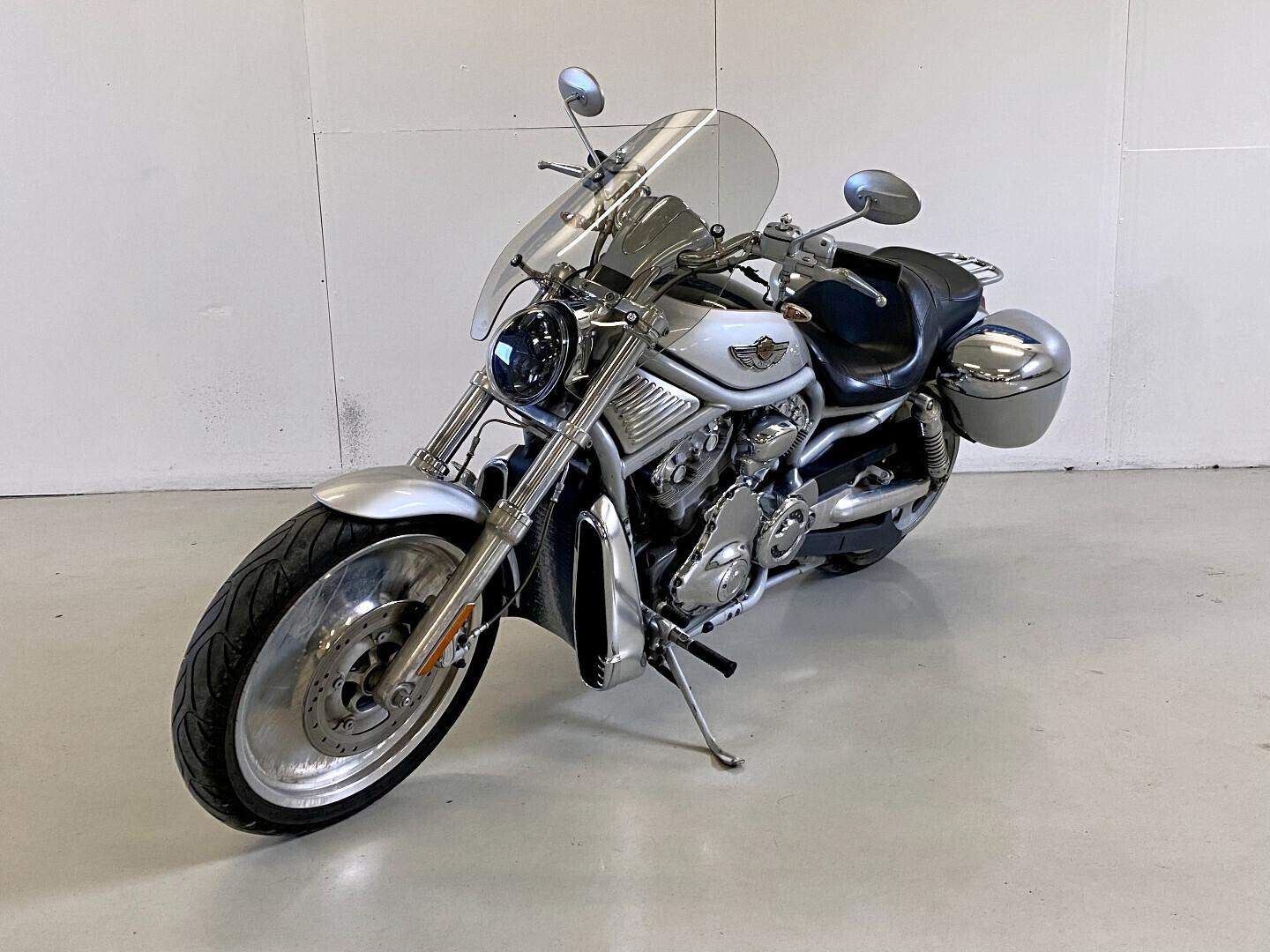 Harley-Davidson VRSC 2003 – kuva 1