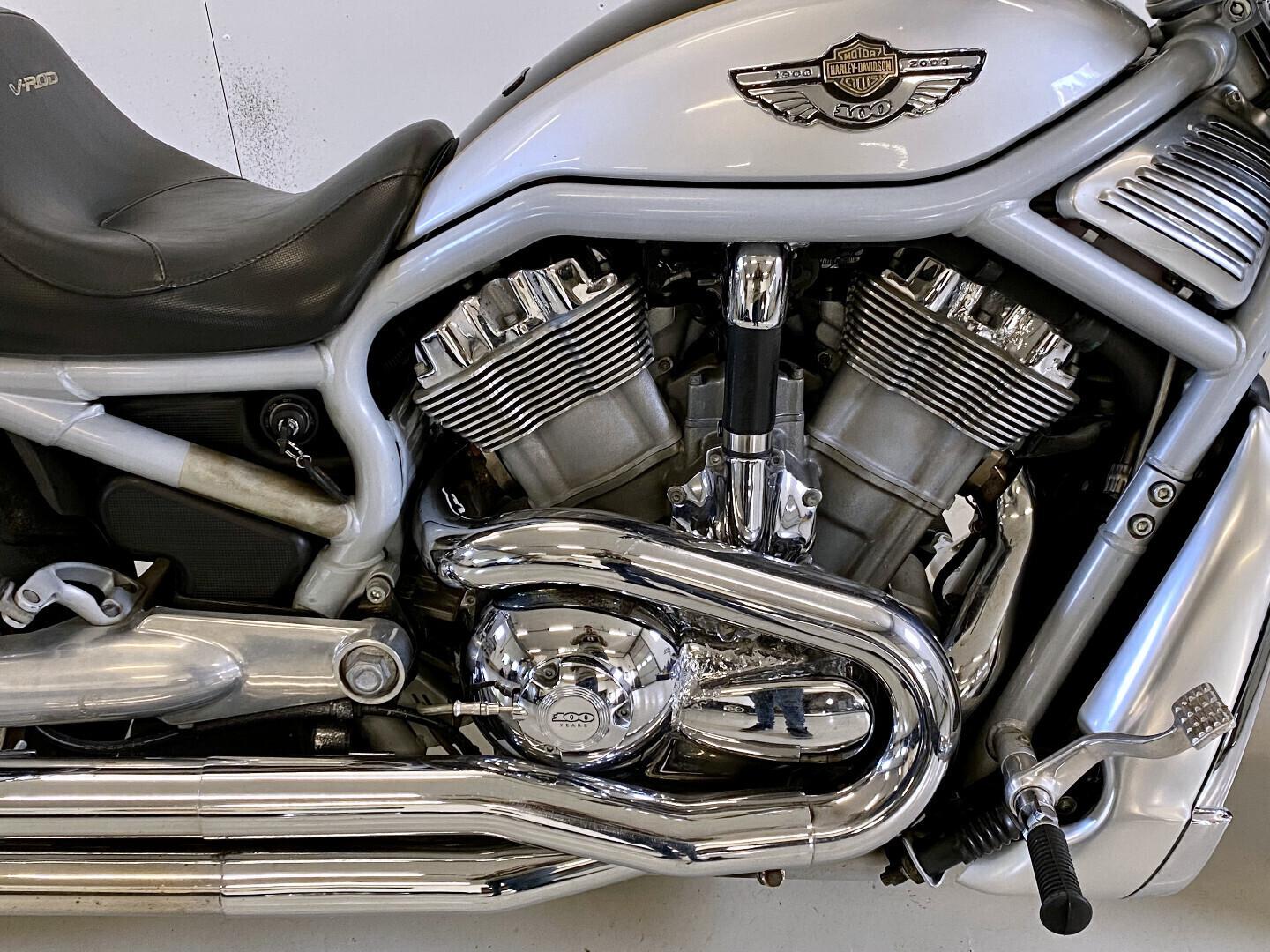 Harley-Davidson VRSC 2003 – kuva 14