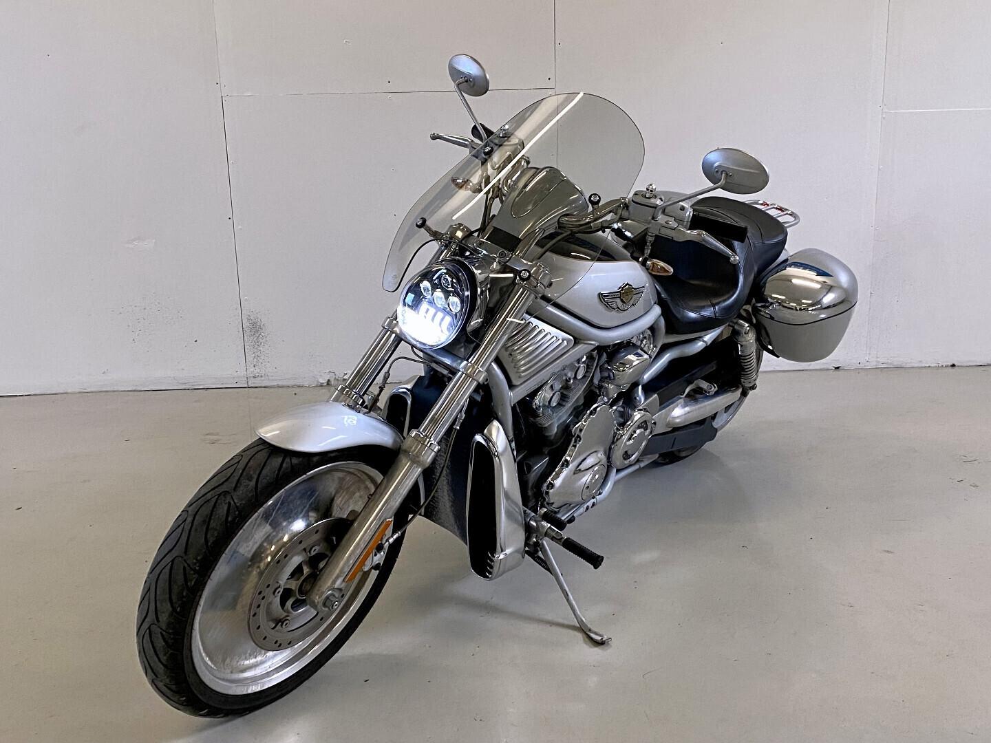 Harley-Davidson VRSC 2003 – kuva 3