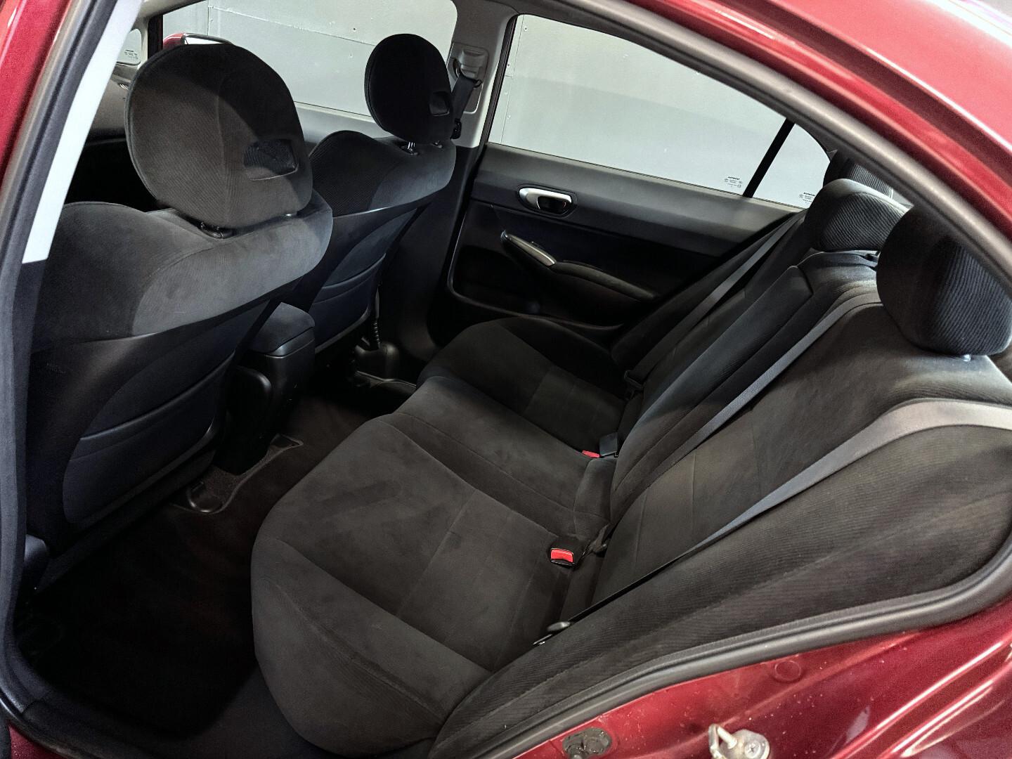 Honda Civic 2010 – kuva 12
