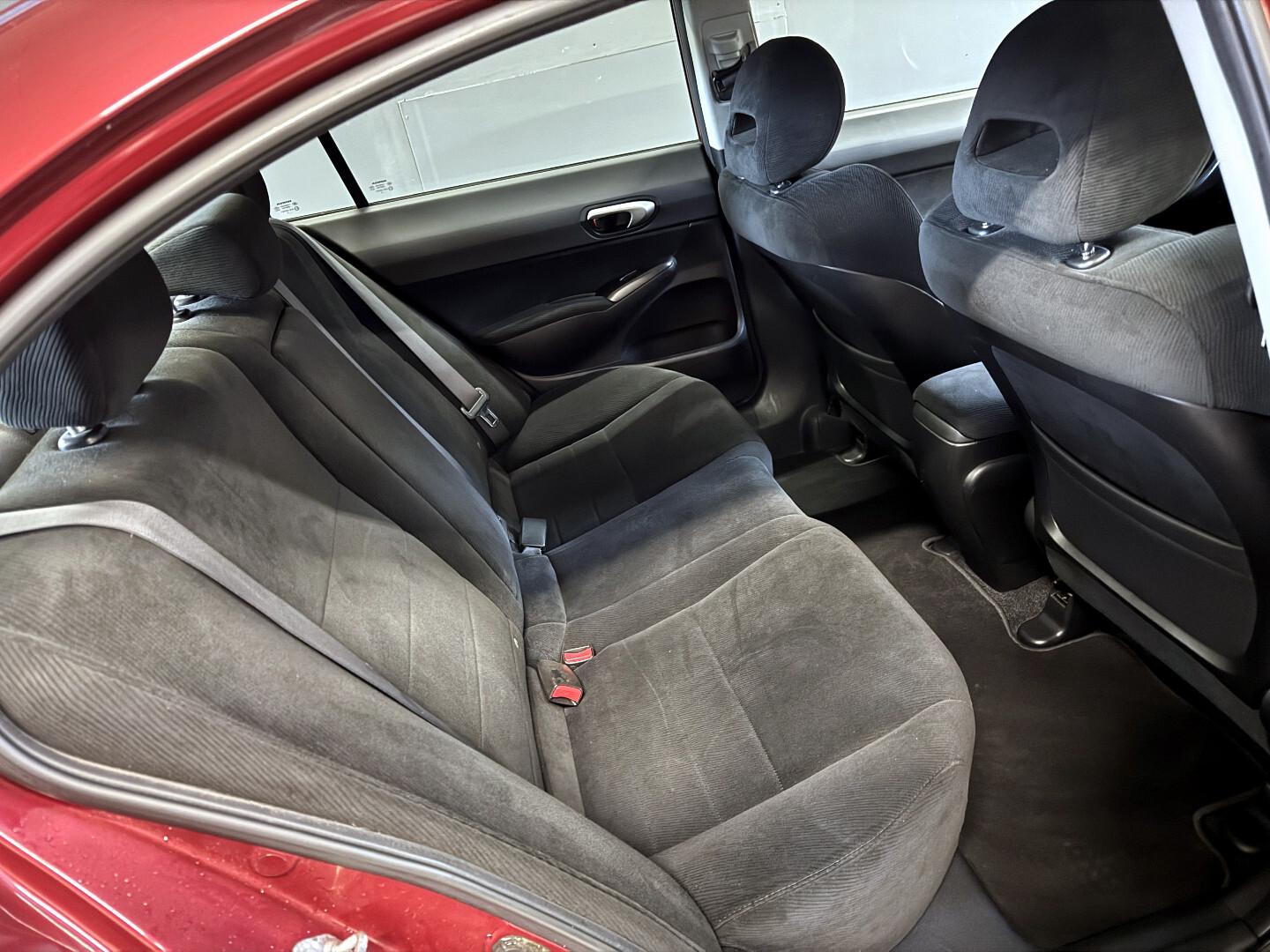 Honda Civic 2010 – kuva 13