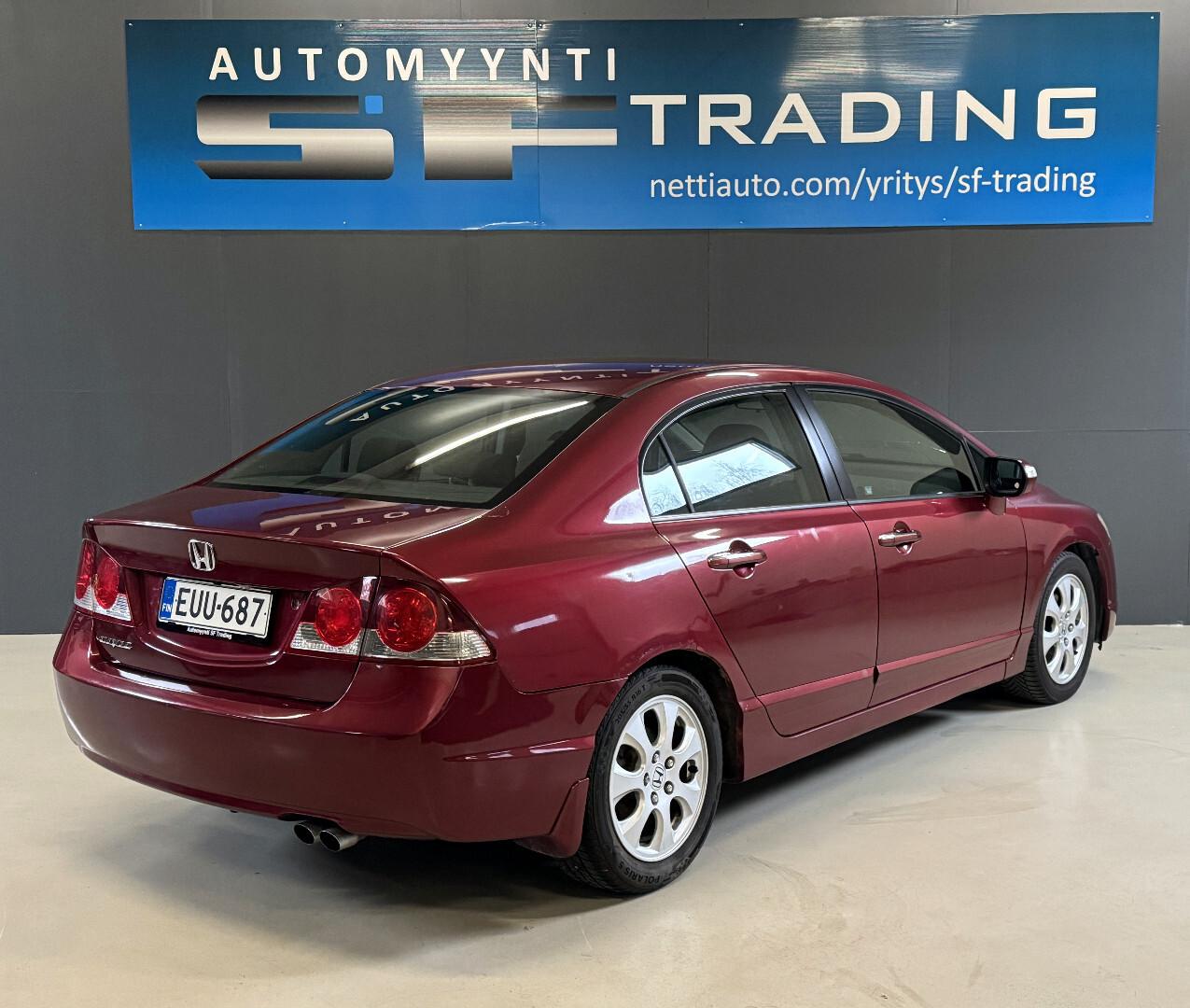 Honda Civic 2010 – kuva 7