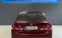 Honda Civic 2010 – kuva 8