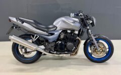 Kawasaki ZR-7 2004 – kuva 10