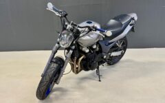Kawasaki ZR-7 2004 – kuva 4