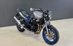 Kawasaki ZR-7 2004 – kuva 8
