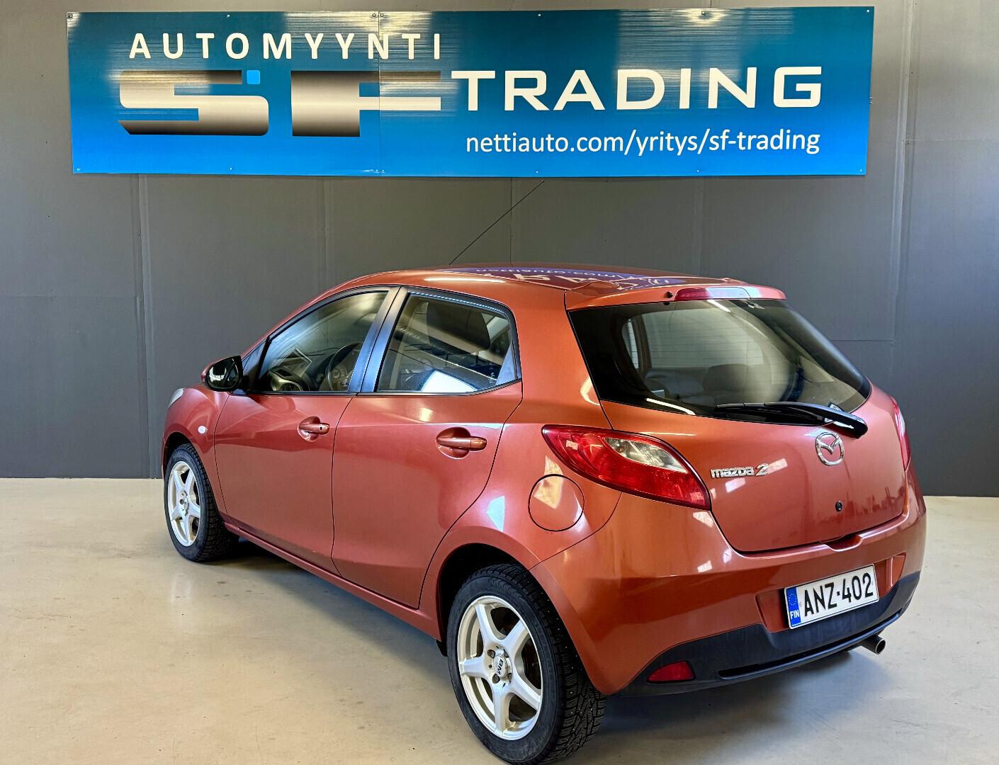 Mazda 2 2009 – kuva 2