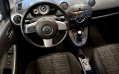 Mazda 2 2009 – kuva 8