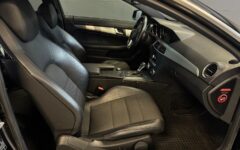 Mercedes-Benz C 2012 – kuva 10