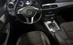 Mercedes-Benz C 2012 – kuva 11