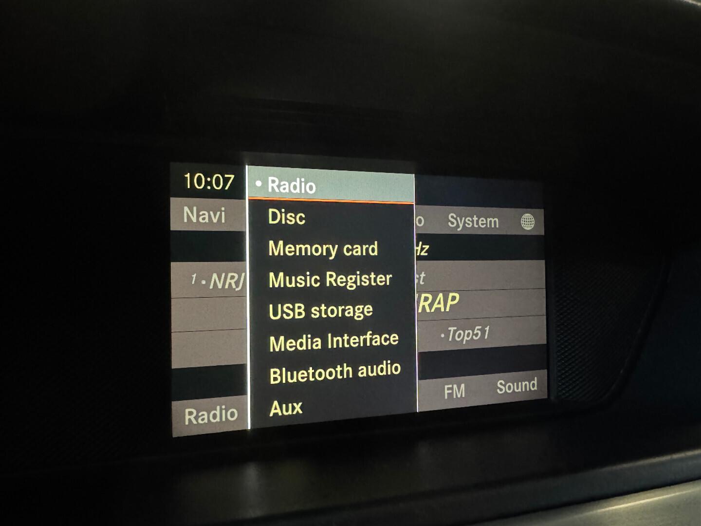 Mercedes-Benz C 2012 – kuva 16
