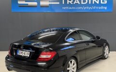 Mercedes-Benz C 2012 – kuva 7