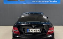 Mercedes-Benz C 2012 – kuva 8