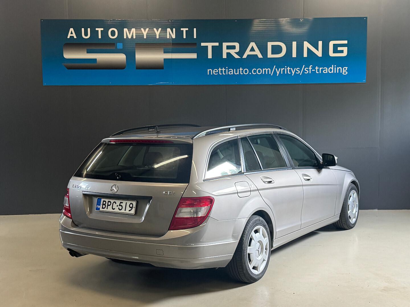 Mercedes-Benz C 2008 – kuva 6