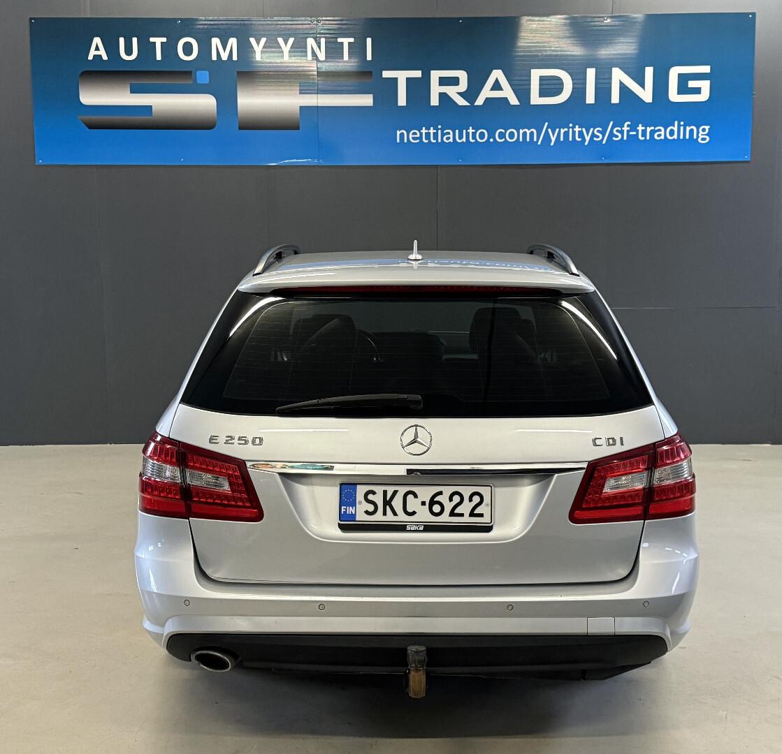 Mercedes-Benz E 2009 – kuva 14