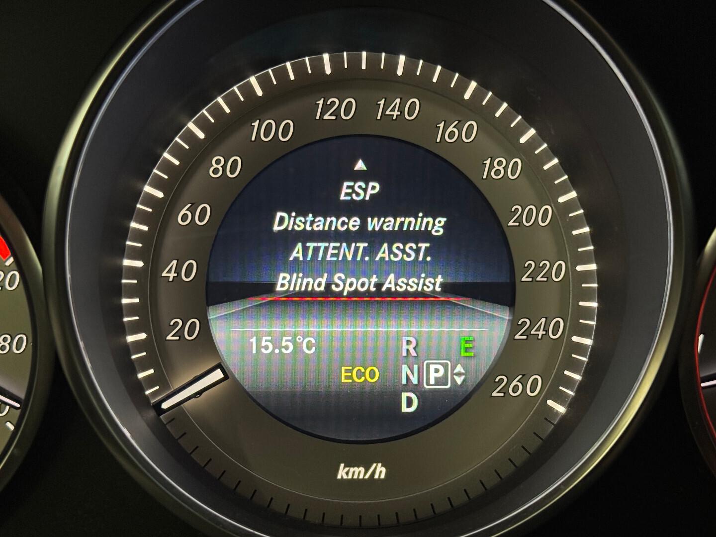 Mercedes-Benz E 2013 – kuva 23