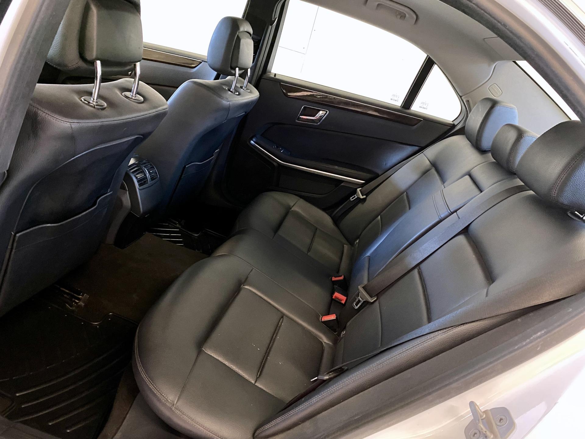 Mercedes-Benz E 2011 – kuva 12