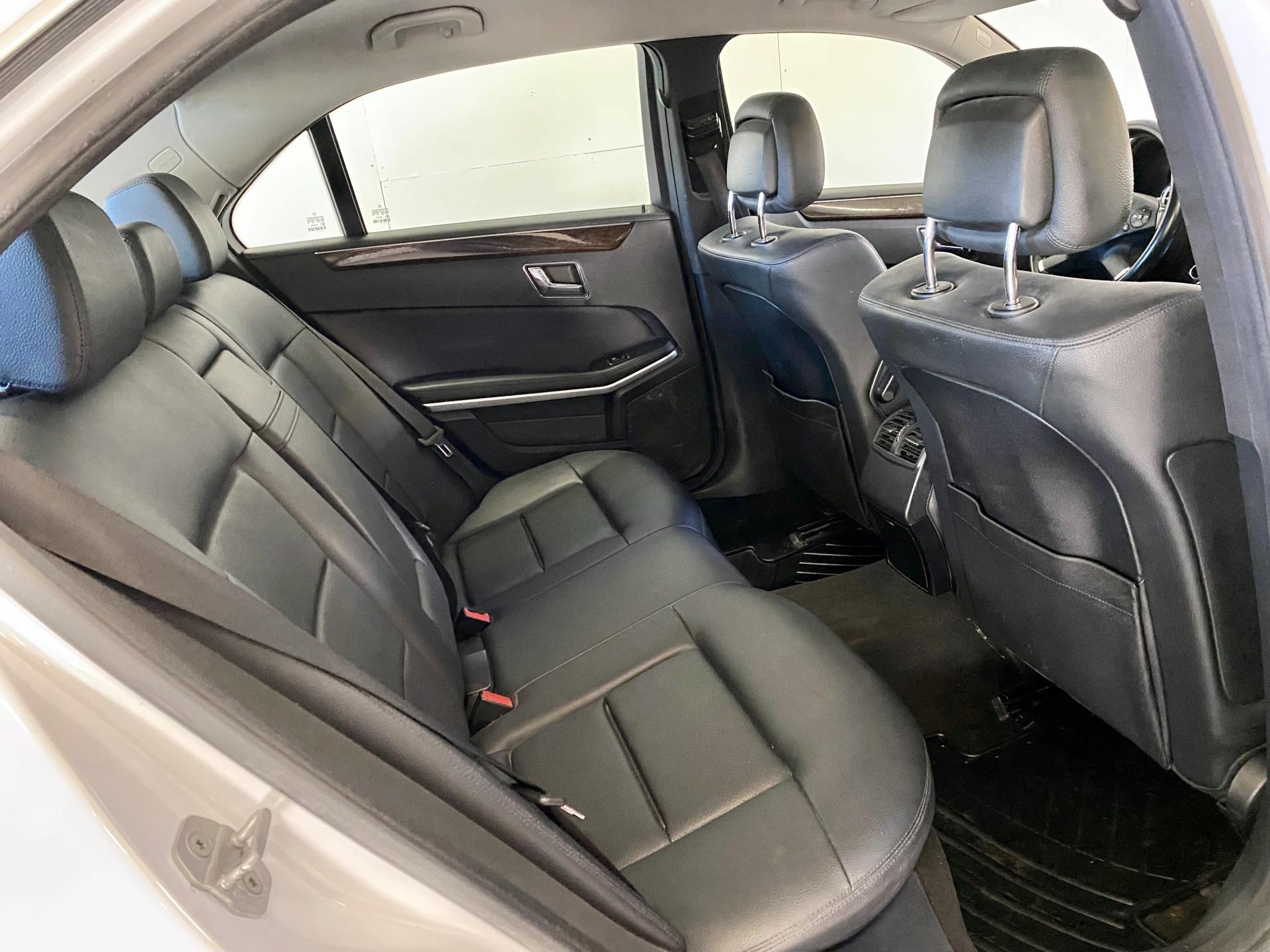 Mercedes-Benz E 2011 – kuva 13