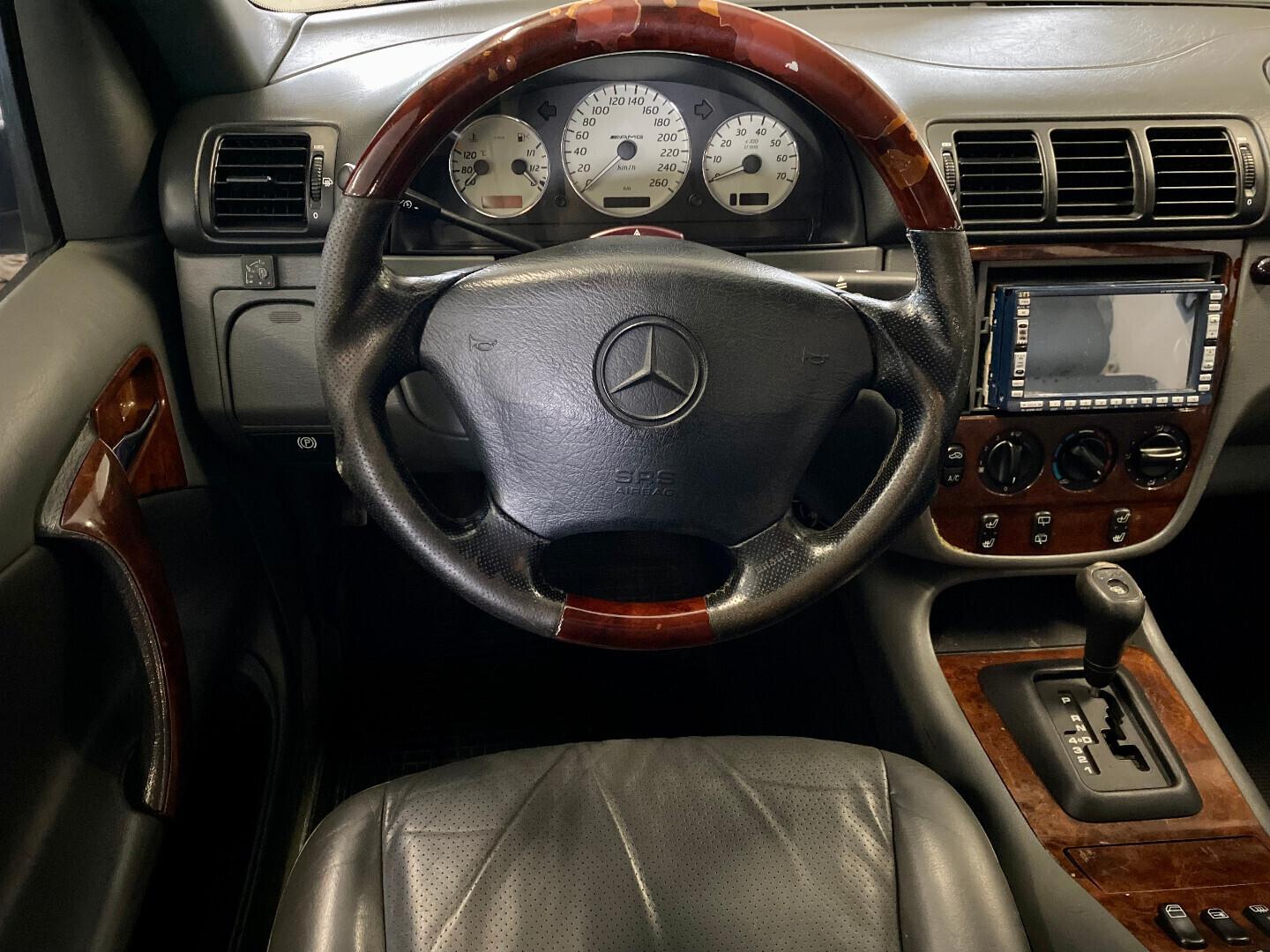 Mercedes-Benz ML 1998 – kuva 11
