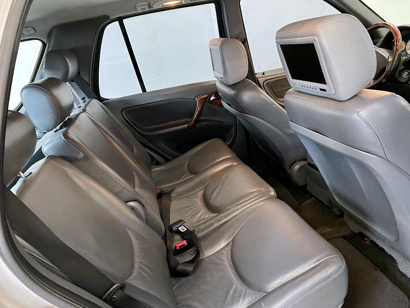 Mercedes-Benz ML 1998 – kuva 8