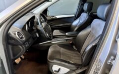 Mercedes-Benz ML 2005 – kuva 8