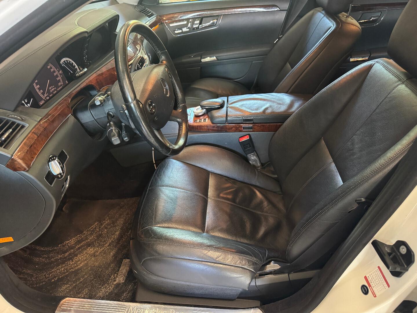 Mercedes-Benz S 2009 – kuva 11