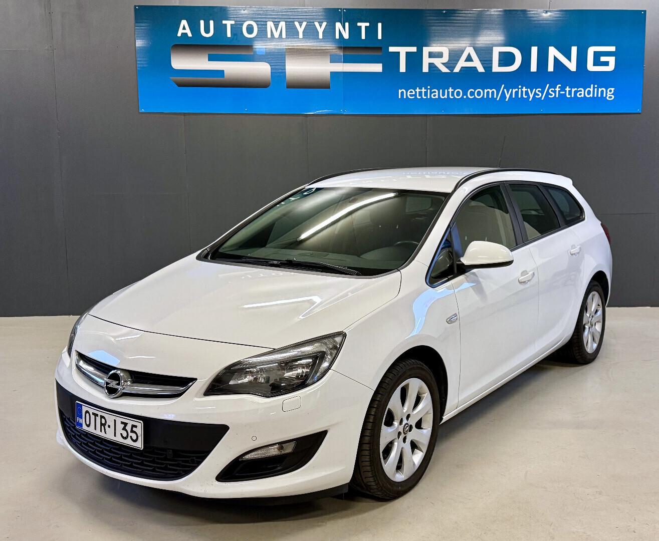 Opel Astra 2013 – kuva 1