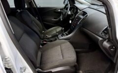 Opel Astra 2013 – kuva 10