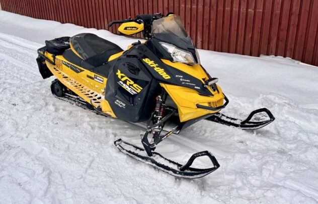 Ski-Doo MX Z 2014