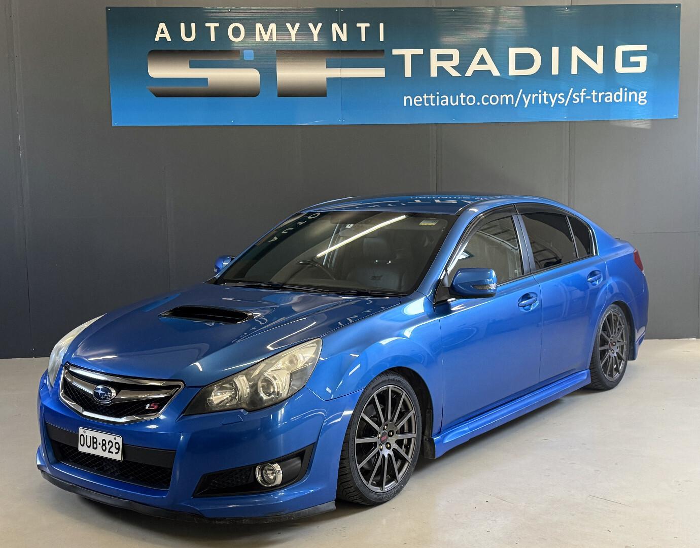 Subaru Legacy 2010 – kuva 1