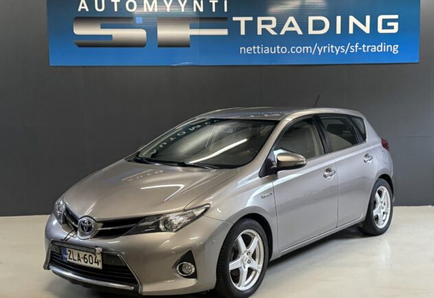 Toyota Auris 2013