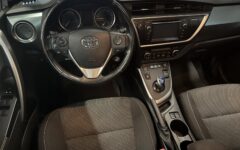 Toyota Auris 2013 – kuva 11