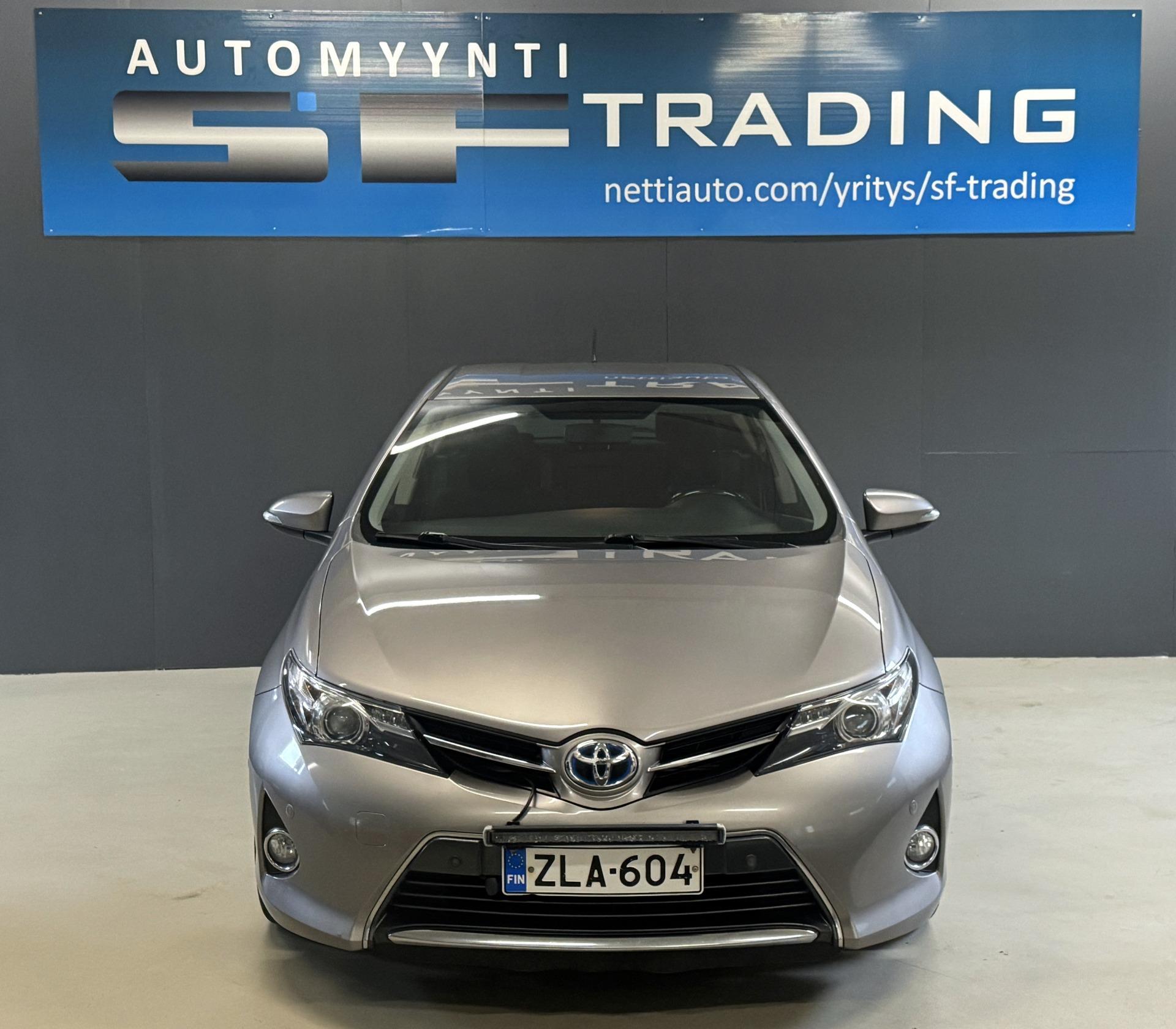 Toyota Auris 2013 – kuva 4